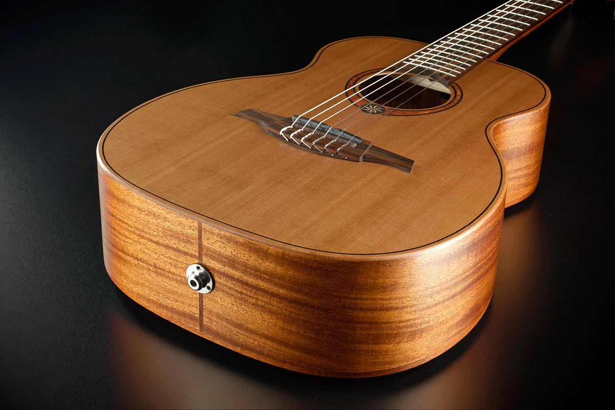 Escapade Nylon Red Cedar Électro