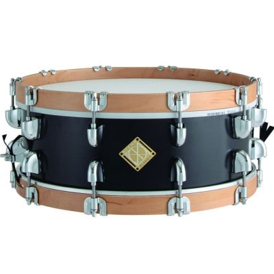 Holz Snare drums