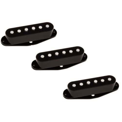 DM2001-BK 3 BLACK PICKUP COVER STRAT