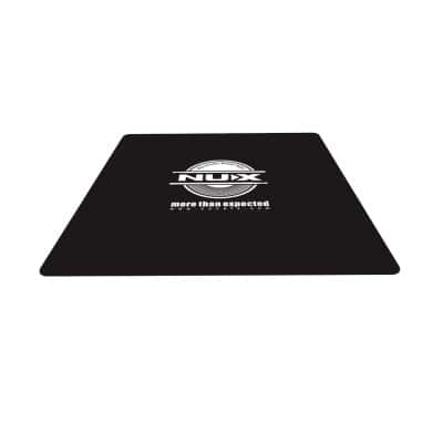 TAPIS DE BATTERIE 130 X 130 CM  