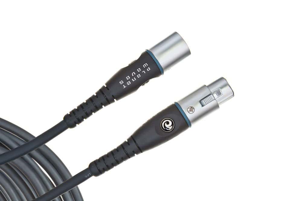 D'ADDARIO AND CO CUSTOM SERIES XLR MICROPHONE CABLE 5 FEET