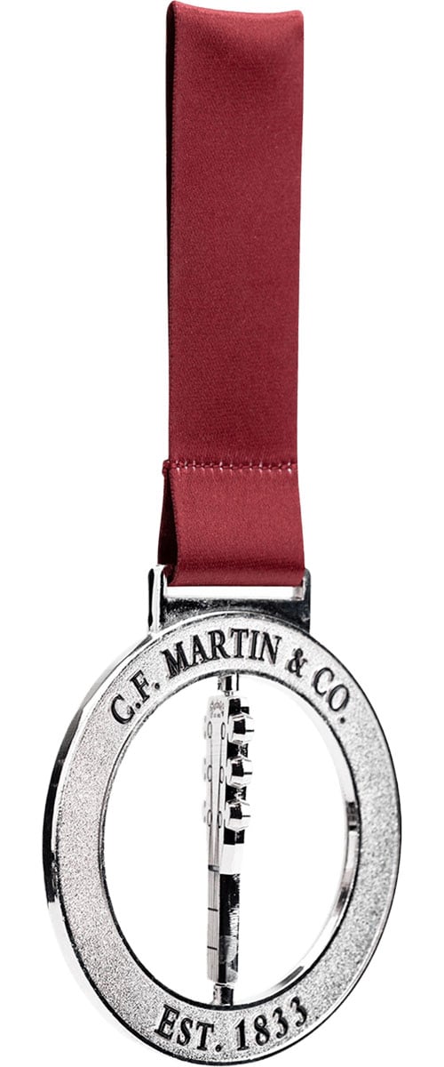 MARTIN & CO DÉCORATION / MÉDAILLE ARGENT ET RUBAN ROUGE